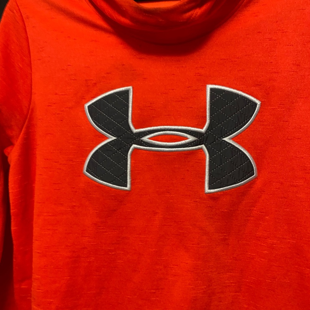 Sweatshirt - Picture 2 of 3